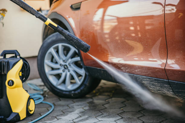 Best Concrete Pressure Washing  in St Regis Park, KY